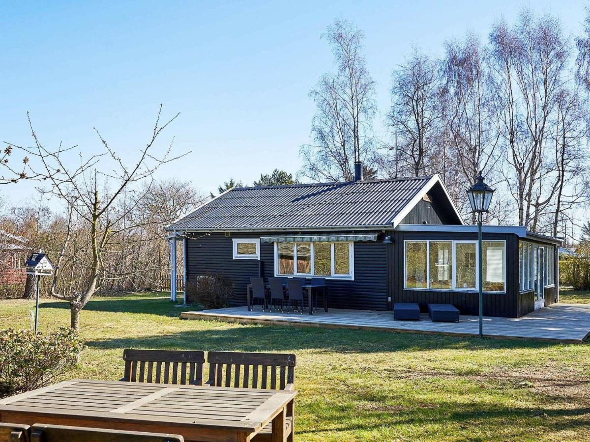 Holiday Home Hasle III Exteriör bild